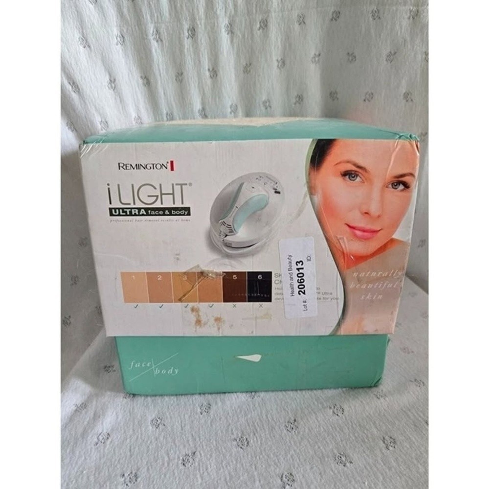 Remington iLIGHT Ultra Face & Body Hair Removal Device - Mint and White